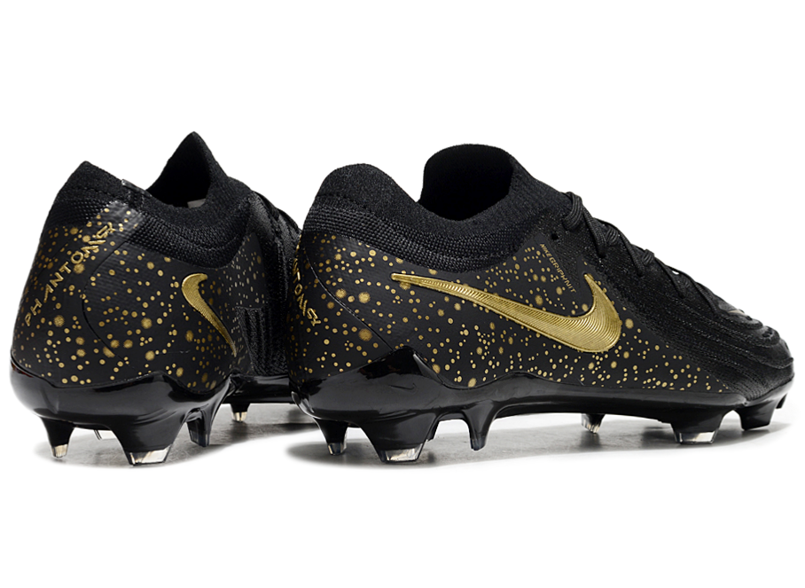 Phantom Luna Elite NU Low-top Super A Men's Full Knit Waterproof FG Soccer Shoes - Black/Gold