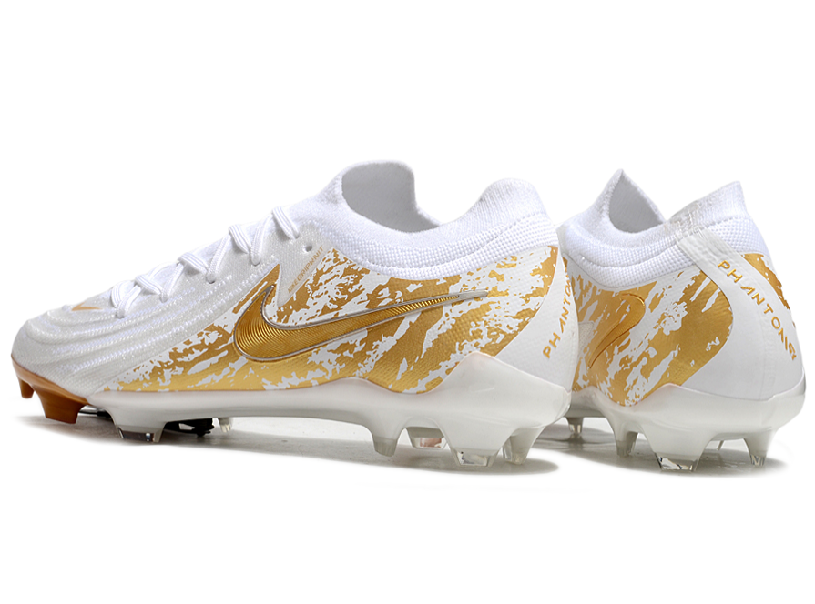 Phantom Luna Elite NU Low-top Super A Men's Full Knit Waterproof FG Soccer Shoes - White/Gold