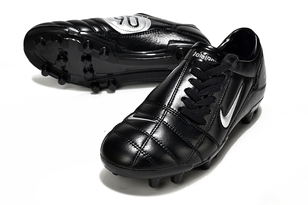T90 Series Firm Ground FG Soccer Boots - Black/Metallic Silver